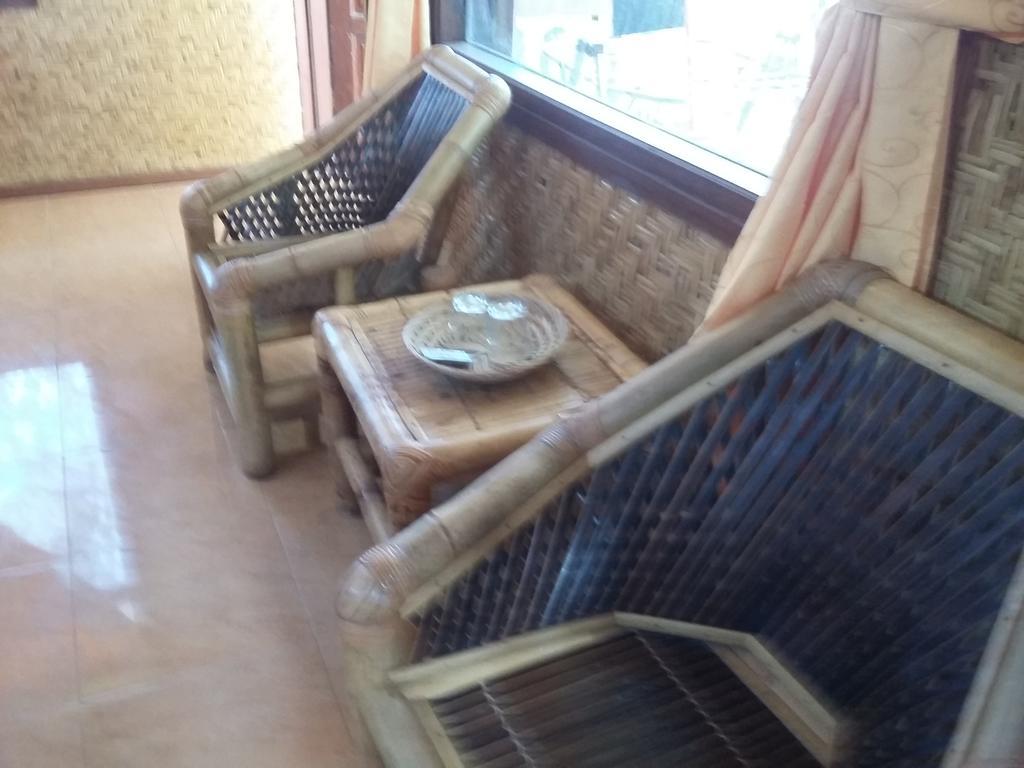 גילי מנו Kalinka Inn מראה חיצוני תמונה