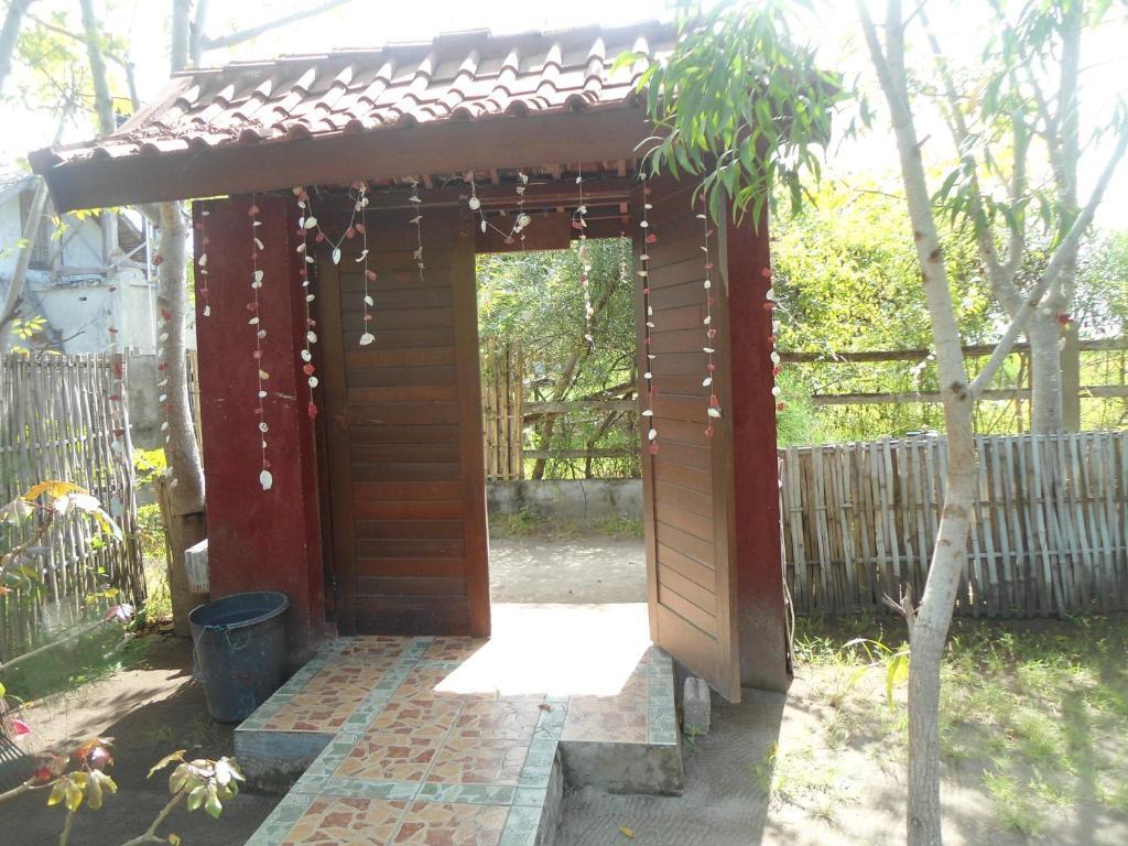 גילי מנו Kalinka Inn מראה חיצוני תמונה