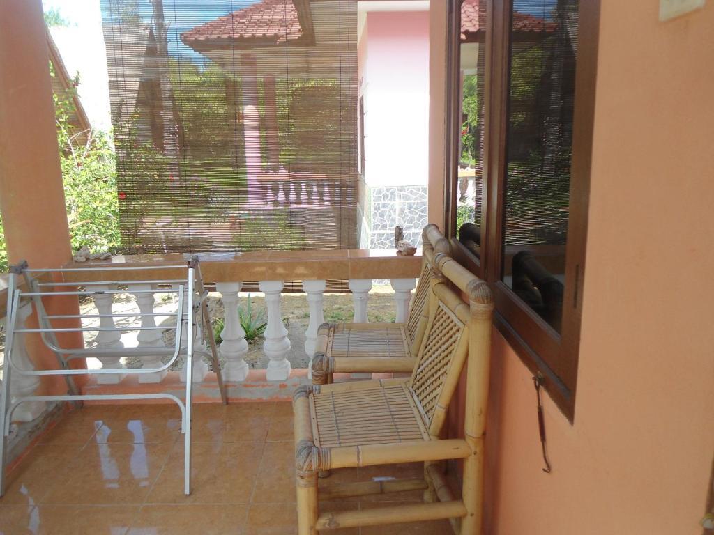 גילי מנו Kalinka Inn מראה חיצוני תמונה