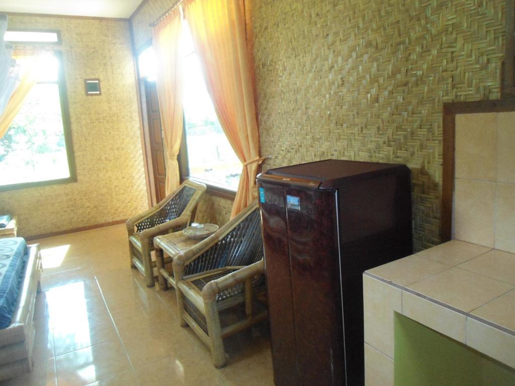 גילי מנו Kalinka Inn מראה חיצוני תמונה