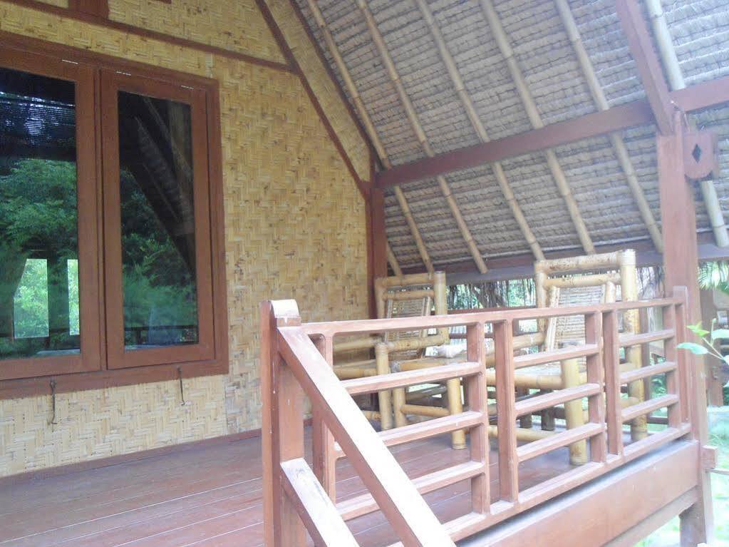 גילי מנו Kalinka Inn מראה חיצוני תמונה